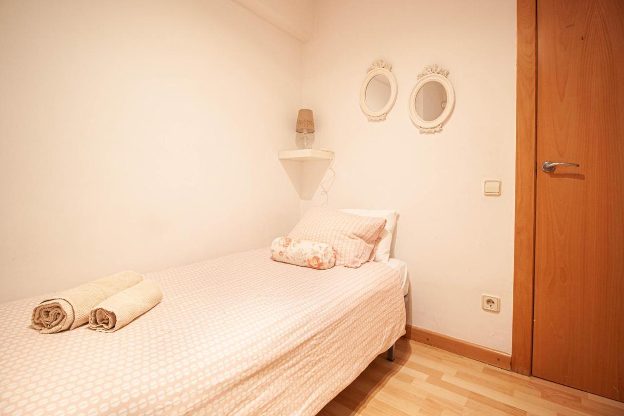 Apartamento Zona Sagrada Familia Barcelona Exterior photo